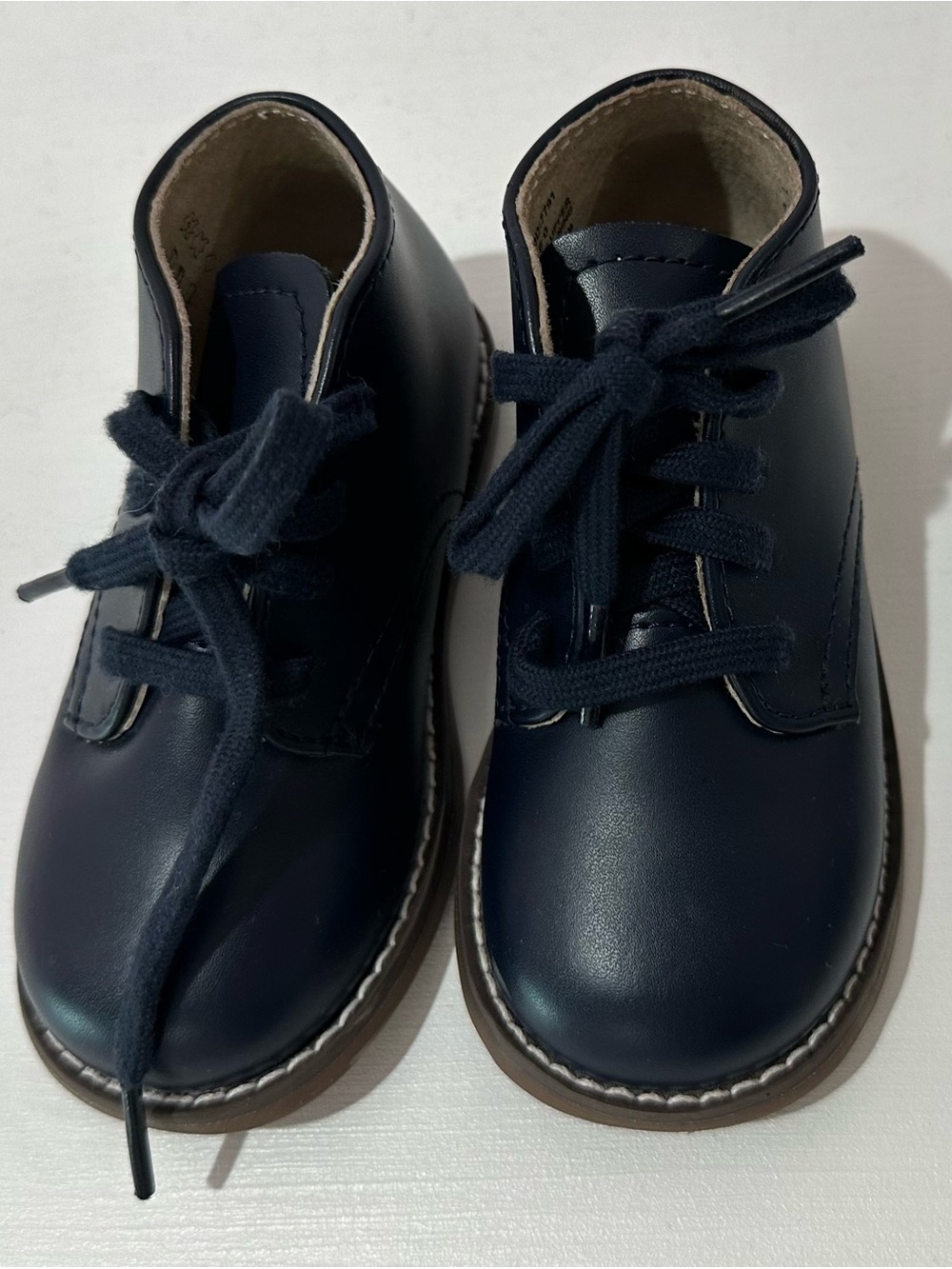 Footmates navy baby boy shoes size 6 Excellent condition